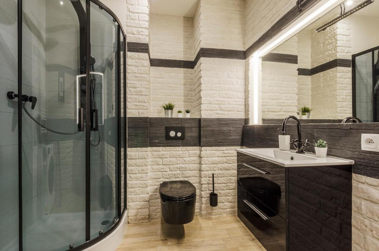Wieckowskiego Apartment วูดช์ ภายนอก รูปภาพ
